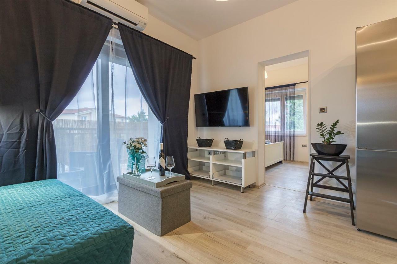 Apartment Danijela I 普拉 外观 照片