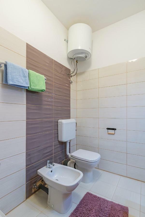 Apartment Danijela I 普拉 外观 照片